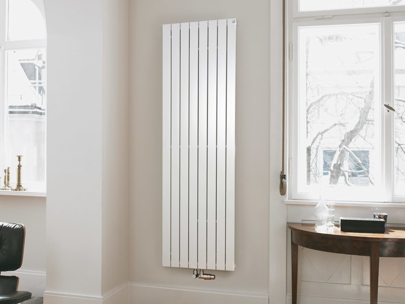 Zehnder Nova Neo Design-Heizkörper Vertikal