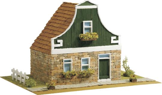 Domus Kits Country 8