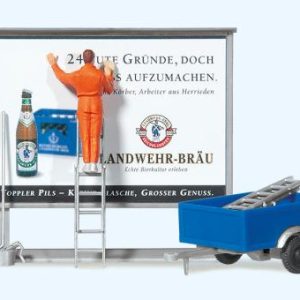 Plakatkleber auf Leiter, Plak