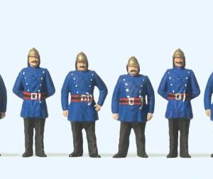 Feuerwehrmänner. Um 1900