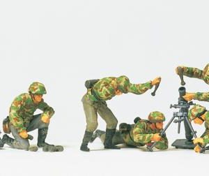 8 cm Granatwerfer 34 im Gefec