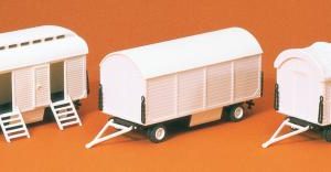 Pack- und Toilettenwagen ohne