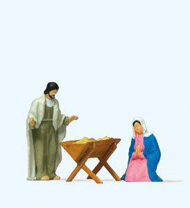 Maria und Josef mit Krippe
