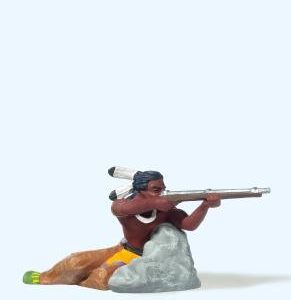 Indianer am Fels liegend, mit