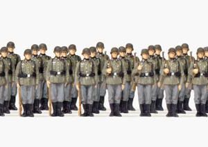 Infanterie angetreten. Deutsc